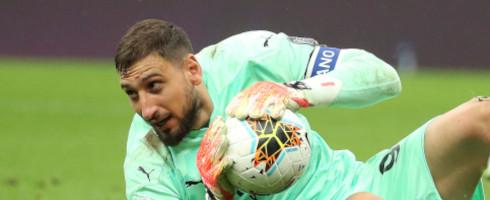 Donnarumma-2020-catch