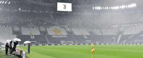 Juventus-2010-empty-epa
