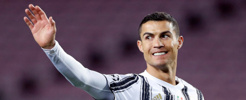 Ronaldo-2012-wave-epa