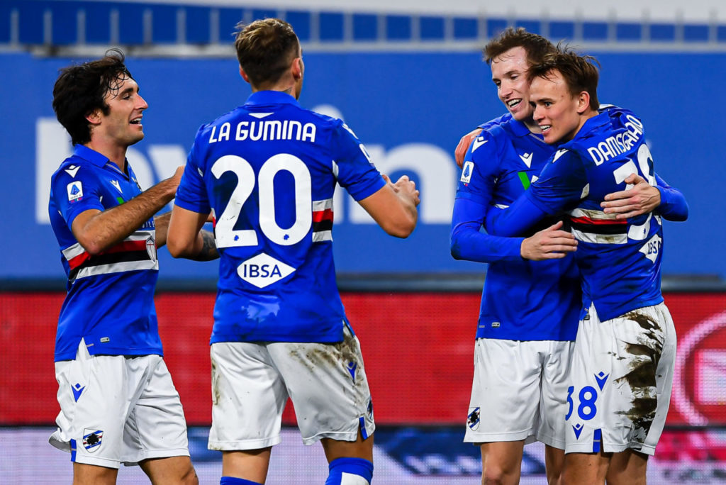 Mikkel Damsgaard celebrates with his Sampdoria teammates