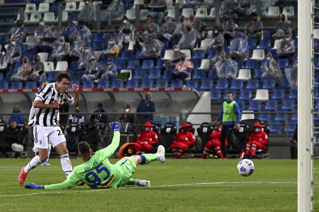 Federico Chiesa scores against Atalanta in the Coppa Italia final