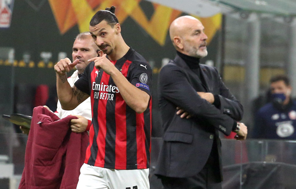 Zlatan Ibrahimovic and Stefano Pioli on the touchline