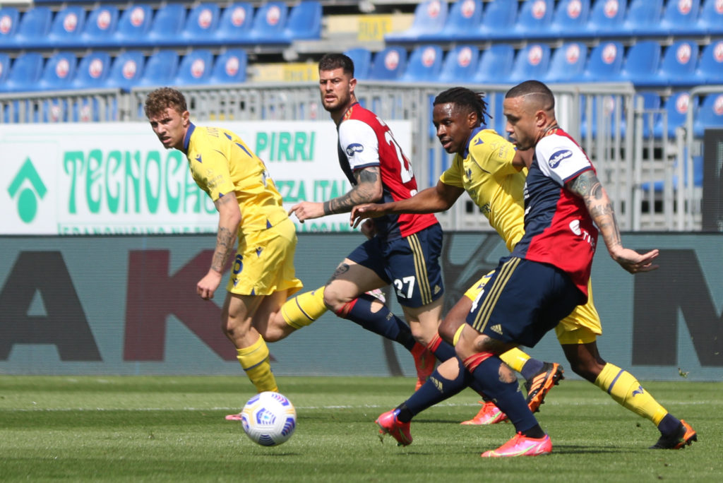 Radja Nainggolan in action for Cagliari against Verona