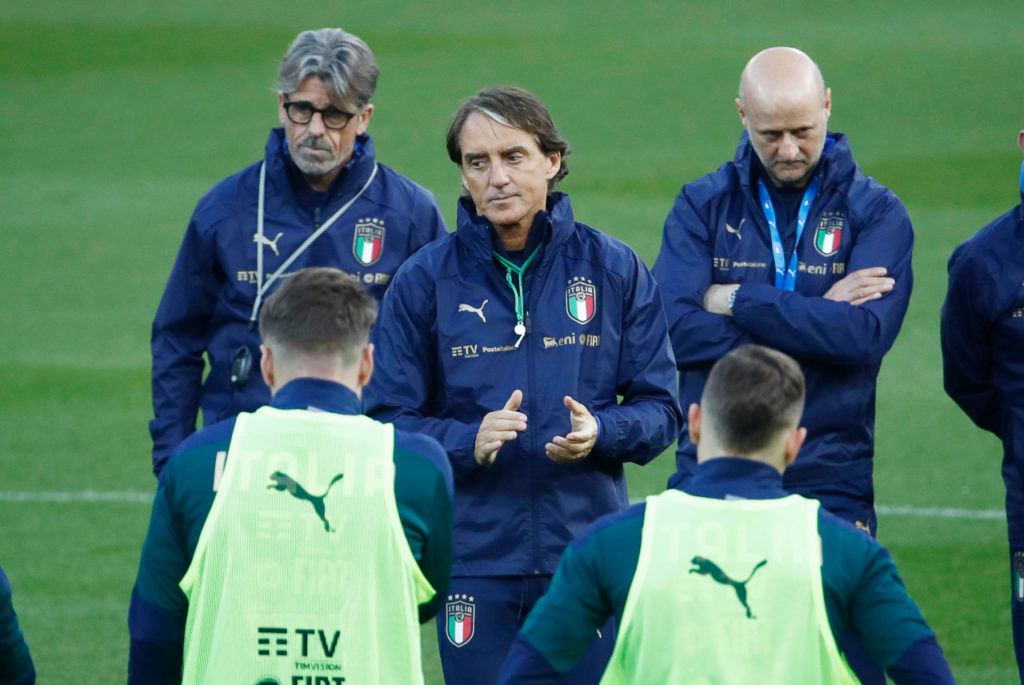 Roberto Mancini leads Italy training