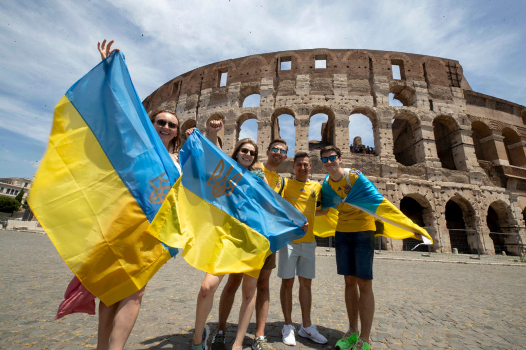 Ukraine fans Rome