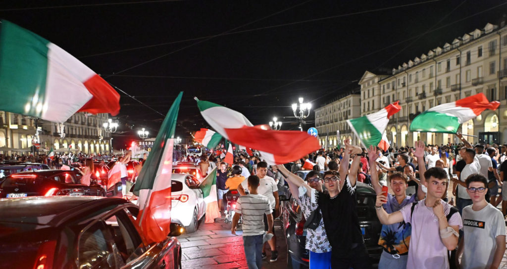 Italy fans celebrate their team's victory in the UEFA EURO 2020 semi final match between Italy and Spain in Turin