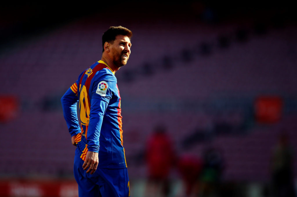 Lionel Messi back