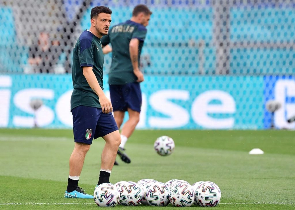 epa09260397 Italy's national soccer team player Alessandro Florenzi in action during a training session at the Olimpico Stadium in Rome, Italy, 10 June 2021. Italy will face Turkey in their UEFA EURO 2020 group A preliminary round soccer match on 11 June 2021. EPA-EFE/ETTORE FERRARI (RESTRICTIONS: For editorial news reporting purposes only. Images must appear as still images and must not emulate match action video footage. Photographs published in online publications shall have an interval of at least 20 seconds between the posting.)