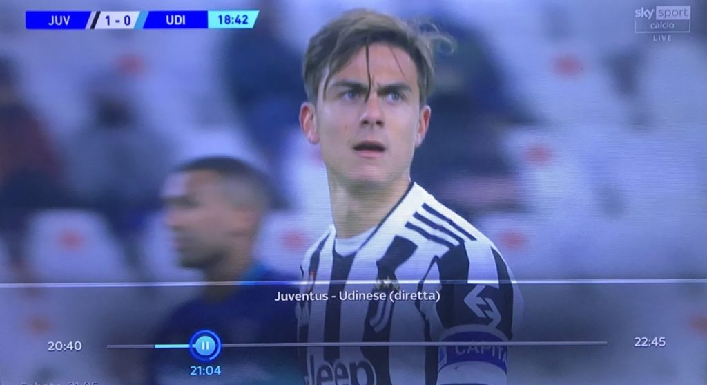 Dybala glares at Juventus directors after refusing to celebrate - Football Italia
