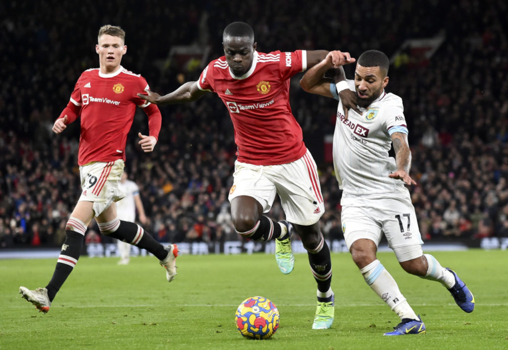epa09660867 Eric Bailly (L) of Manchester United in action against