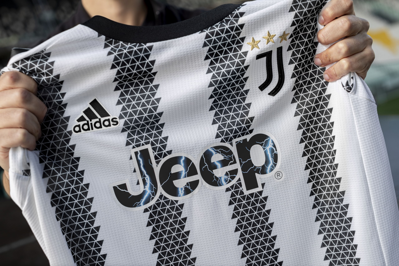 Juventus Personalized 120th Anniversary Jersey