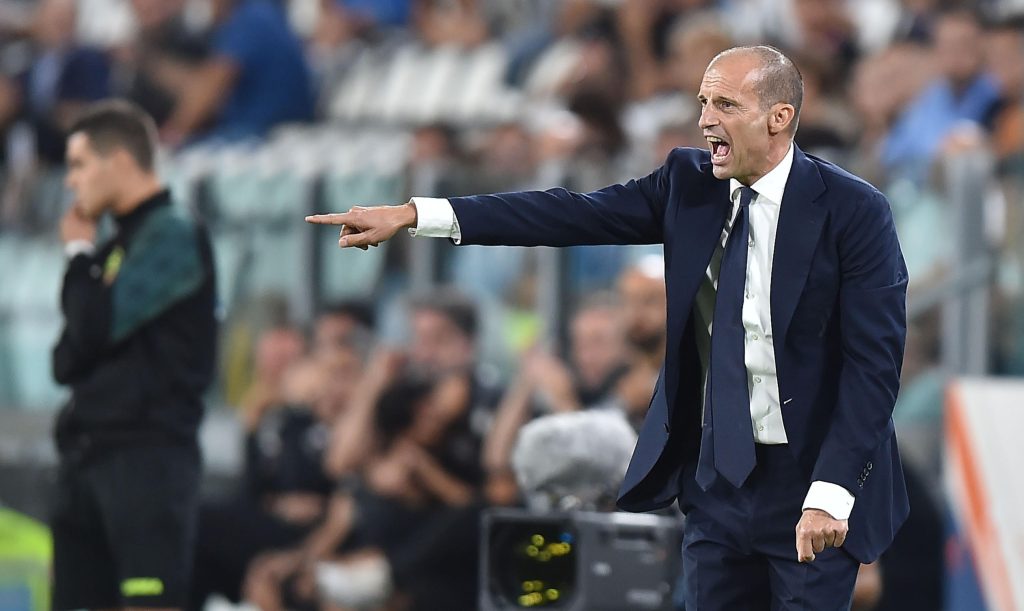 epa10178792 Juventus' head coach Massimiliano Allegri reacts during the Italian Serie A soccer match between Juventus FC and US Salernitana in Turin, Italy, 11 September 2022. EPA-EFE/Alessandro Di Marco
