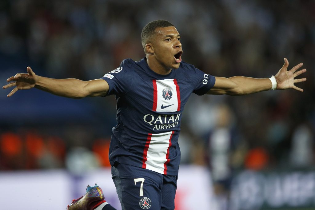 epa10165279 Kylian Mbappe of PSG celebrates after scoring his second goal in the UEFA Champions League first leg group H soccer match between Paris Saint-Germain (PSG) and Juventus FC in Paris, France, 06 September 2022. EPA-EFE/Yoan Valat