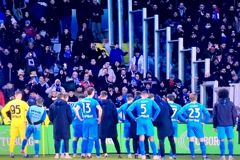 Napoli fans protest players after humiliating defeat Football Italia