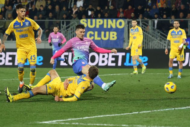 Luka Jovic of AC Milan scores his side third goal during the Serie A TIM match between Frosinone Calcio and AC Milan at Stadio Benito Stirpe on February 03, 2024 in Frosinone, Italy. (Photo by Getty Images/Getty Images )
