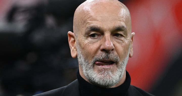 AC Milan's Italian coach Stefano Pioli looks on ahead of the Italian Serie A football match between AC Milan and Napoli at the San Siro Stadium, in Milan on February 11, 2024. (Photo by Isabella BONOTTO / AFP) (Photo by ISABELLA BONOTTO/AFP via Getty Images)