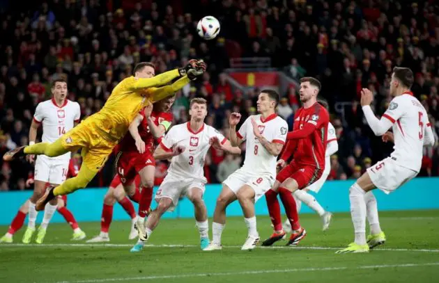 Juventus and Poland goalkeeper Wojciech Szczesny in action during the UEFA EURO 2024 play-off between Wales and Poland in Cardiff, Britain, 26 March 2024. EPA-EFE/KARA THOMAS
