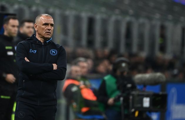 Napoli's Italian headcoach Francesco Calzona looks on during the Serie A football match between Inter Milan and Napoli at San Siro stadium in Milan, on March 17, 2024. (Photo by Isabella BONOTTO / AFP) (Photo by ISABELLA BONOTTO/AFP via Getty Images)