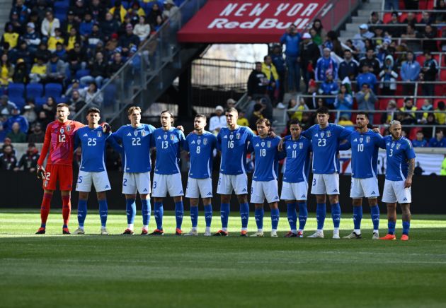 HARRISON, NEW JERSEY - MARCH 24: Players of Italy sing the national anthem prior to the International Friendly match between Ecuador and Italy at Red Bull Arena on March 24, 2024 in Harrison, New Jersey. (Photo by Claudio Villa/Getty Images)