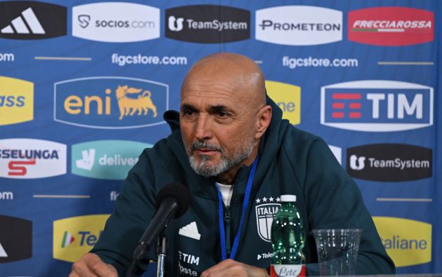 FORT LAUDERDALE, FLORIDA - MARCH 20: Head coach Italy Luciano Spalletti speaks with the media during a press conference on March 20, 2024 in Fort Lauderdale, Florida. (Photo by Claudio Villa/Getty Images)
