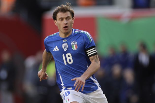 HARRISON, NEW JERSEY - MARCH 24: Nicolo Barella of Italy in action against Ecuador during the first half at Red Bull Arena on March 24, 2024 in Harrison, New Jersey. (Photo by Adam Hunger/Getty Images)