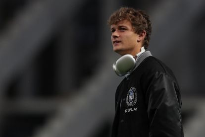 BERGAMO, ITALY - NOVEMBER 04: Giorgio Scalvini of Atalanta BC inspects the pitch prior to the Serie A TIM match between Atalanta BC and FC Internazionale at Gewiss Stadium on November 04, 2023 in Bergamo, Italy. (Photo by Emilio Andreoli/Getty Images)