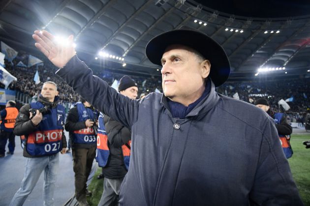 Claudio Lotito owner and president of S.S Lazio celebrates with supporters at the end of the UEFA Champions League last 16 first leg between Lazio and Bayern Munich at the Olympic stadium on February 14, 2024 in Rome. Lazio won 1-0. (Photo by Filippo MONTEFORTE / AFP)