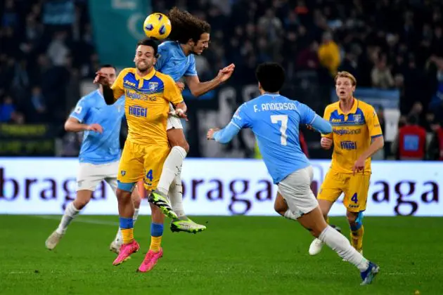 ROME, ITALY - DECEMBER 29: Matteo Guendouzi of SS Lazio competes for the ball with Enzo Barrenechea of Frosinone Calcio during the Serie A TIM match between SS Lazio and Frosinone Calcio at Stadio Olimpico on December 29, 2023 in Rome, Italy. (Photo by Marco Rosi - SS Lazio/Getty Images)