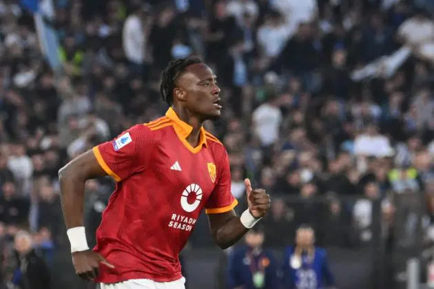 Roma's English forward #09 Tammy Abraham enters the pitch during the Italian Serie A football match between AS Roma and Lazio on April 6, 2024 at the Olympic stadium in Rome. (Photo by Alberto PIZZOLI / AFP) (Photo by ALBERTO PIZZOLI/AFP via Getty Images)