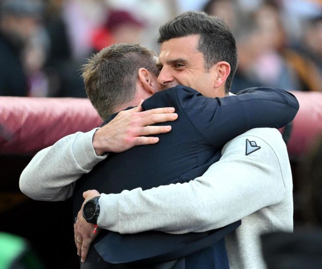 AS Roma's head coach Daniele De Rossi (L) and Bologna's head coach Thiago Motta embrace during the Italian Serie A soccer match between AS Roma and Bologna FC 1909, in Rome, Italy, 22 April 2024. EPA-EFE/ETTORE FERRARI