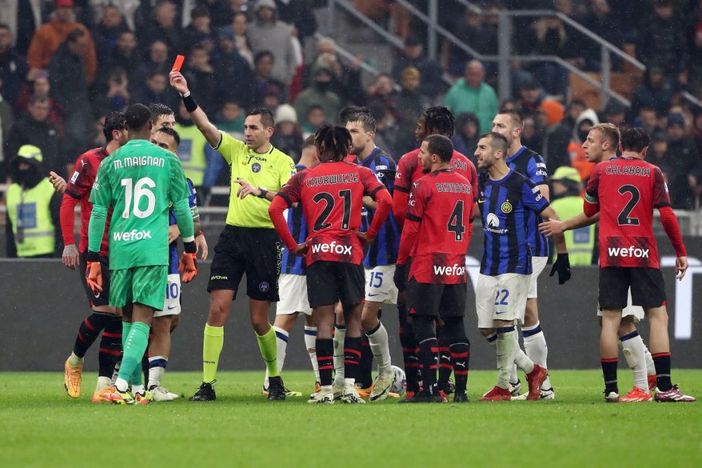 Milan vs. Inter: Why Theo Hernandez, Dumfries and Calabria were sent ...