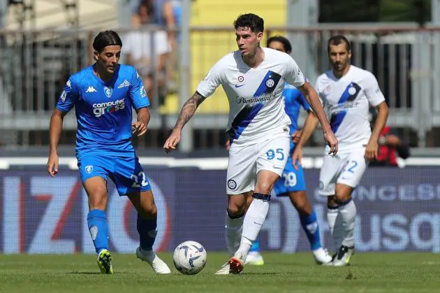 EMPOLI, ITALY - SEPTEMBER 24: Alessandro Bastoni of FC Internazionale in action during the Serie A TIM match between Empoli FC and FC Internazionale at Stadio Carlo Castellani on September 24, 2023 in Empoli, Italy. (Photo by Gabriele Maltinti/Getty Images)