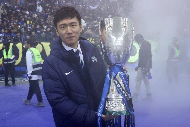 Inter President Steven Zhang celebrates with the trophy after his team won the Italian SuperCup football match between AC Milan and Inter Milan, at the King Fahd International Stadium in Riyadh on January 18, 2023. (Photo by Giuseppe CACACE / AFP) (Photo by GIUSEPPE CACACE/AFP via Getty Images)