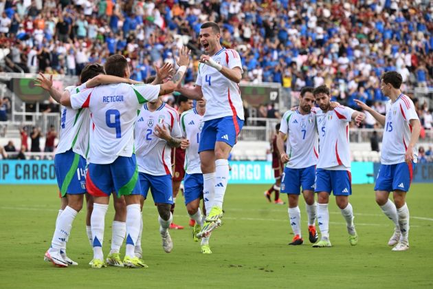 FORT LAUDERDALE, FLORIDA - MARCH 21: Mateo Retegui of Euro 2024 contenders Italy celebrates with team-mates after scoring the goal during the International Friendly match between Venezuela and Italy at Chase Stadium on March 21, 2024 in Fort Lauderdale, Florida. (Photo by Claudio Villa/Getty Images)