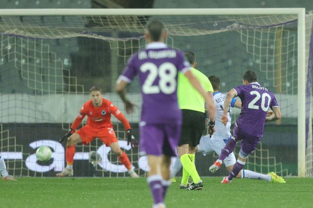 FLORENCE, ITALY - MAY 2: Andrea Belotti of ACF Fiorentina scores a goal during the UEFA Europa Conference League 2023/24 Semi-Final first leg match between ACF Fiorentina and Club Brugge at Stadio Artemio Franchi on May 2, 2024 in Florence, Italy.(Photo by Gabriele Maltinti/Getty Images)