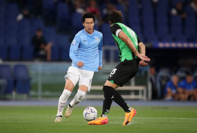 ROME, ITALY - MAY 26: Daichi Kamada of SS Lazio runs with the ball during the Serie A TIM match between SS Lazio and US Sassuolo at Stadio Olimpico on May 26, 2024 in Rome, Italy. (Photo by Paolo Bruno/Getty Images)