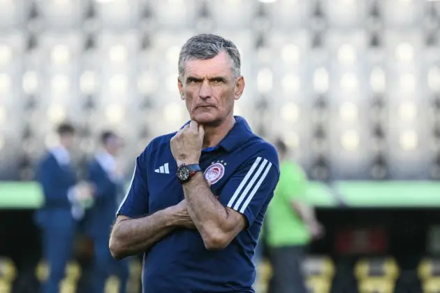 Olympiakos' Spanish head coach Jose Luis Mendilibar looks on during a training session at the Aghia Sophia Stadium in Athens on May 28, 2024, on the eve of the UEFA Conference League final football match between AC Fiorentina and Olympiakos FC. (Photo by Angelos Tzortzinis / AFP) (Photo by ANGELOS TZORTZINIS/AFP via Getty Images) Olympiacos