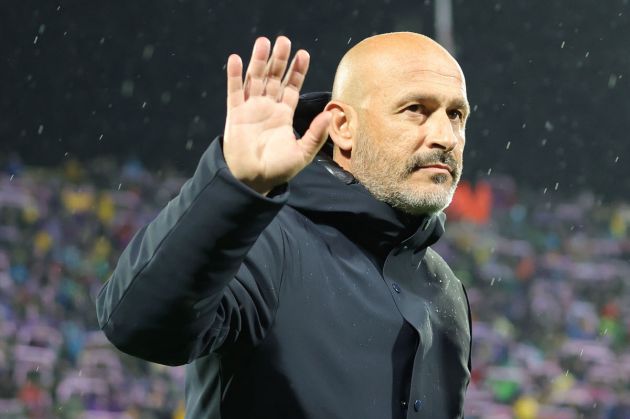 FLORENCE, ITALY - MAY 2: Head coach Vincenzo Italiano manager of ACF Fiorentina gestures during the UEFA Europa Conference League 2023/24 Semi-Final first leg match between ACF Fiorentina and Club Brugge at Stadio Artemio Franchi on May 2, 2024 in Florence, Italy.(Photo by Gabriele Maltinti/Getty Images)