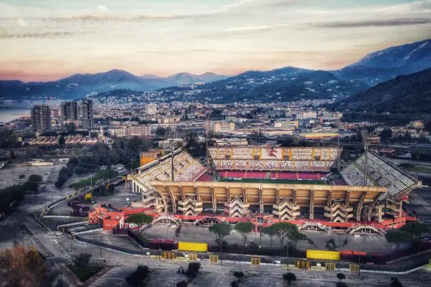 SALERNO, ITALY - JANUARY 04: (EDITORS NOTE: This photograph was taken using a drone) An aerial view Stadio "Arechi" before the Serie A match between Salernitana and AC Milan at Stadio Arechi on January 04, 2023 in Salerno, Italy. (Photo by Claudio Villa/Getty Images)