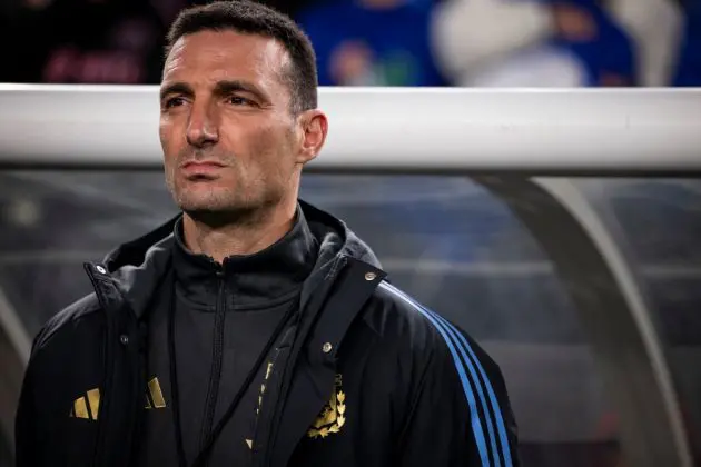 PHILADELPHIA, PENNSYLVANIA - MARCH 22: Lionel Scaloni Head Coach of Argentina at the start of the International Friendly match against El Salvador at Lincoln Financial Field on March 22, 2024 in Philadelphia, Pennsylvania. (Photo by Ira L. Black/Getty Images)