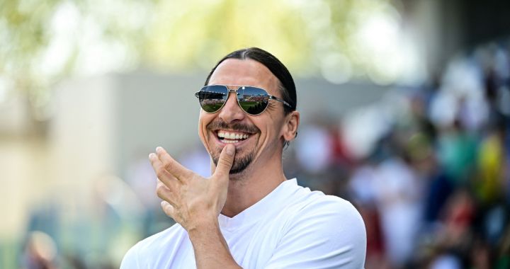 AC Milan senior advisor Zlatan Ibrahimovic smiles prior to the Italian Serie A football match between Unione Sportiva Sassuolo and AC Milan at the Mapei Stadium in Reggio Emilia, on April 14, 2024. (Photo by Piero CRUCIATTI / AFP) (Photo by PIERO CRUCIATTI/AFP via Getty Images)