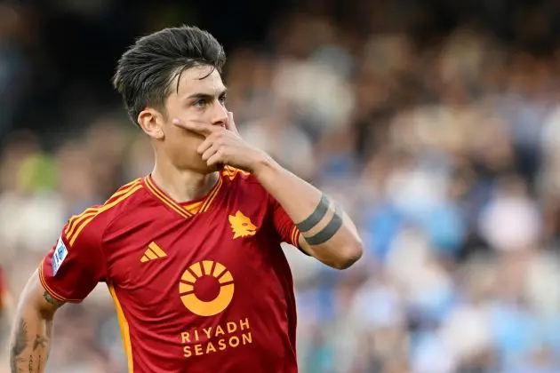 NAPLES, ITALY - APRIL 28: Paulo Dybala of AS Roma celebrates his side first goal during the Serie A TIM match between SSC Napoli and AS Roma - Serie A TIM at Stadio Diego Armando Maradona on April 28, 2024 in Naples, Italy. (Photo by Francesco Pecoraro/Getty Images) (Photo by Francesco Pecoraro/Getty Images)
