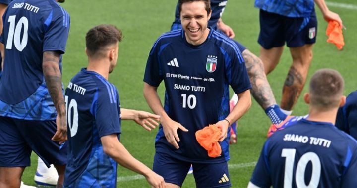 Why Chiesa refusal for Italy is not like Acerbi rejection