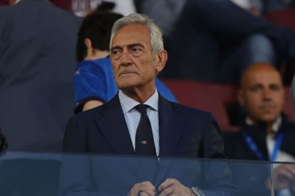 Bologna, Italia - 4 Juni: Presiden Gabriele Gravina dari FIGC terlihat selama pertandingan persahabatan internasional antara Italia dan Turkiye di Stadion Renato Dall'ara pada 4 Juni 2024 di Bologna, Italia. (Foto oleh Gabriele Maltinti/Getty Images)