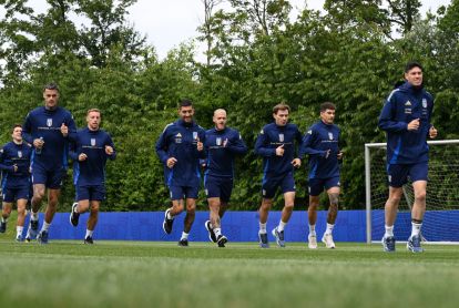 ISERLOHN, GERMANY - JUNE 16: Federico Dimarco, Nicolo Barella, Alessandro Bastoni, Lorenzo Pellegrini, Gianluigi Donnarumma and Giovanni Di Lorenzo of Italy in action during Italy training session at Hemberg-Stadion on June 16, 2024 in Iserlohn, Germany. (Photo by Claudio Villa/Getty Images for FIGC)