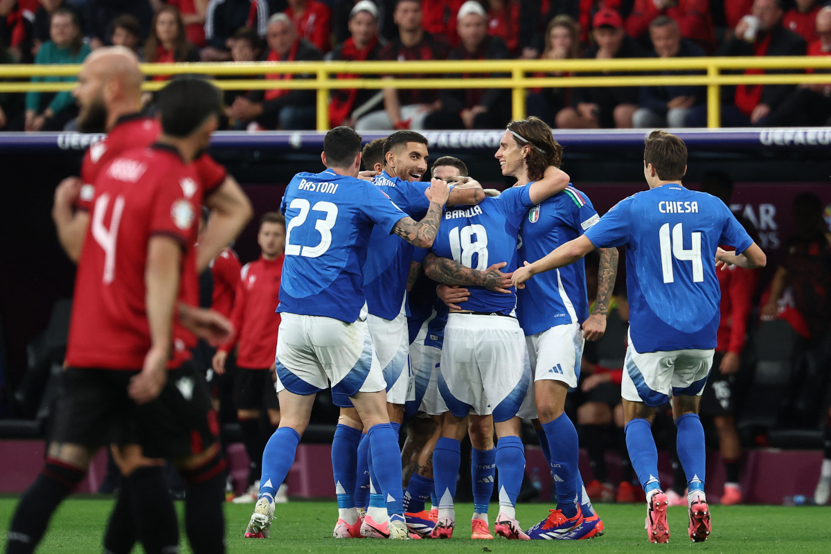 Euro 2024 Buffon congratulates Italy players after 21 victory over