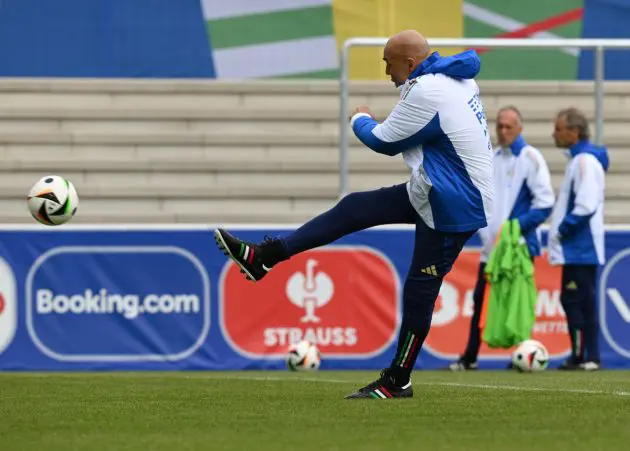 ISERLOHN, GERMANY - JUNE 12: Head coach of Italy Luciano Spalletti reacts during an Italy training session at Hemberg-Stadion on June 12, 2024 in Iserlohn, Germany. (Photo by Claudio Villa/Getty Images for FIGC)