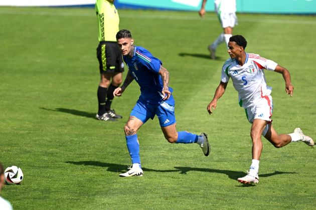 FLORENCE, ITALY - JUNE 05: Gianluca Scamacca of Italy in action during the Friendly Match beteween Italy and Italy U20 at Centro Tecnico Federale di Coverciano on June 05, 2024 in Florence, Italy. (Photo by Claudio Villa/Getty Images)