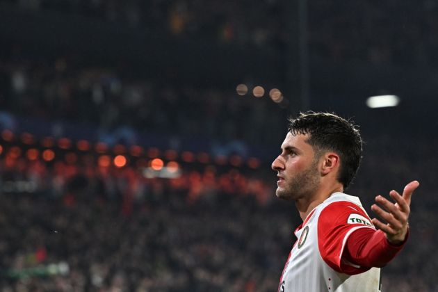 TOPSHOT - Feyenoord forward Santiago Gimenez celebrates after scoring his team's third goal during the UEFA Champions League Group E football match between Feyenoord and Lazio at The De Kuip Stadium, in Rotterdam on October 25, 2023. cel (Photo by JOHN THYS / AFP) (Photo by JOHN THYS/AFP via Getty Images)