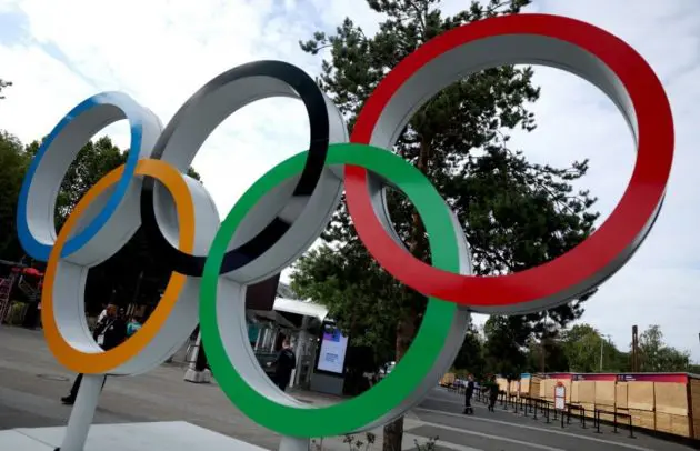 The Olympic Rings outside the South Paris Arena during the Paris 2024 Olympic Games, Paris, France, 25 July 2024. The arena will host the preliminary rounds of the Women and Men Olympic Handball competitions with the first matches in the Women competition played 25 July. EPA-EFE/MOHAMMED BADRA (Italy)